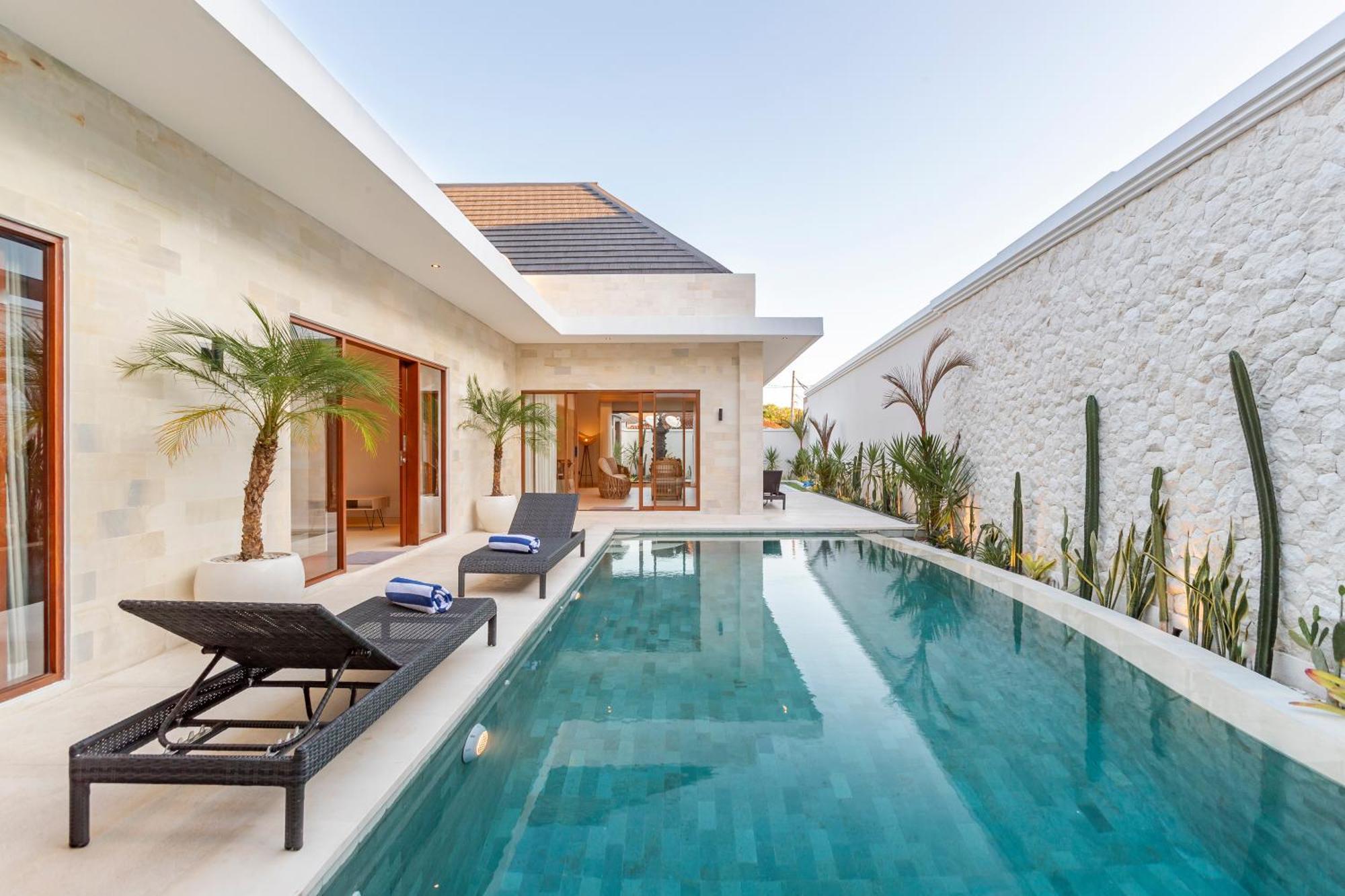 The Clara Ville Canggu Buitenkant foto